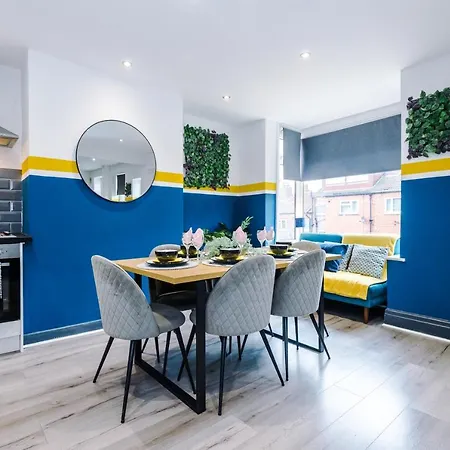 Sleek And Stylish House - 5 Minutes From Leeds Centre Casa de Férias Leeds (West Yorkshire)